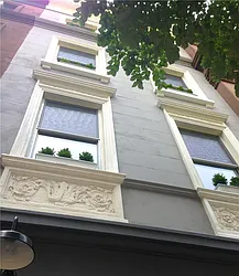 Rented by BARNES New York