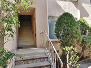 974 Granville Ave APT 2, Los Angeles, CA 90049