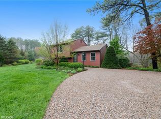 100 K G Ranch Rd, Richmond, RI 02832