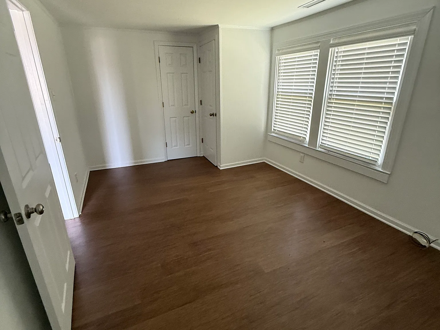 1 bed, 850 sqft, $1,450 — Photo 3