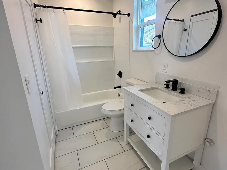 553 Flower Ave #B — Photo 13