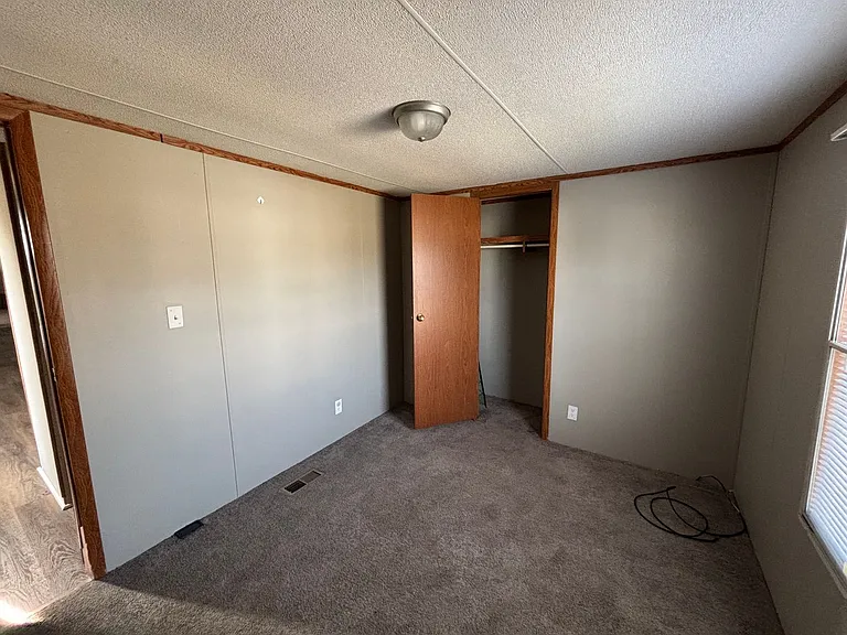 1514 Avalon Dr — Photo 17