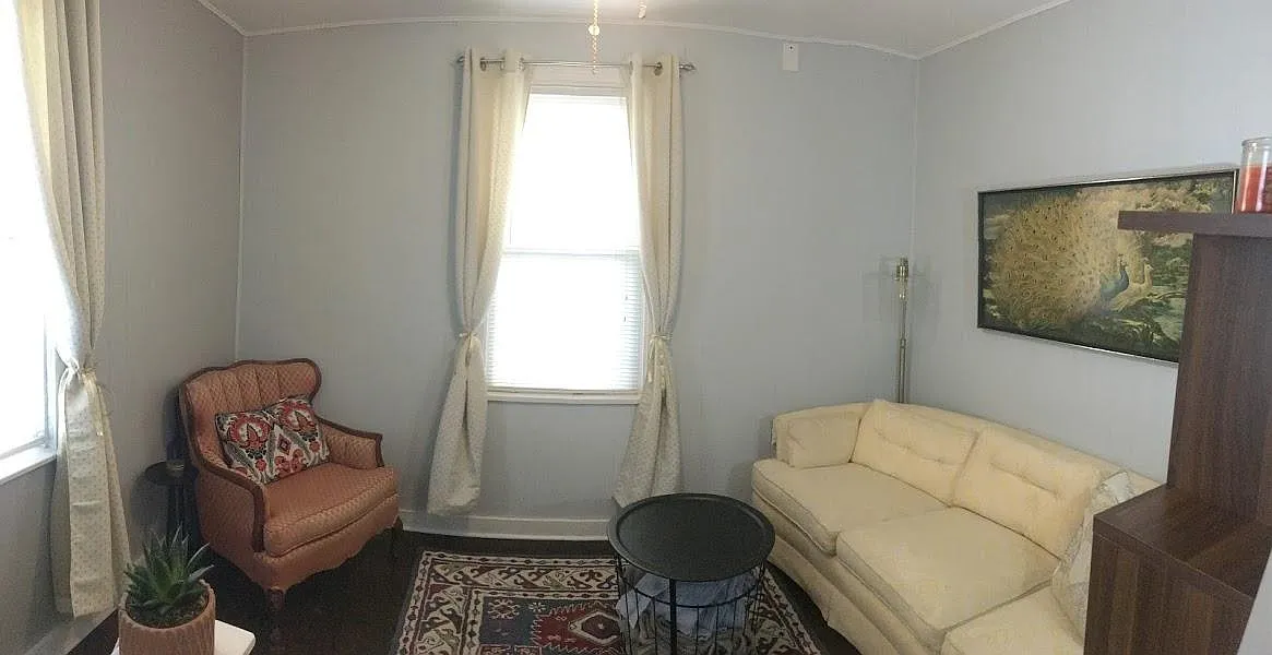 136 4th St photo 1