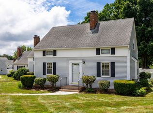 102 Wetherell St APT 1, Manchester, CT 06040