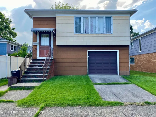 32 Muller Ave, Staten Island, NY 10314