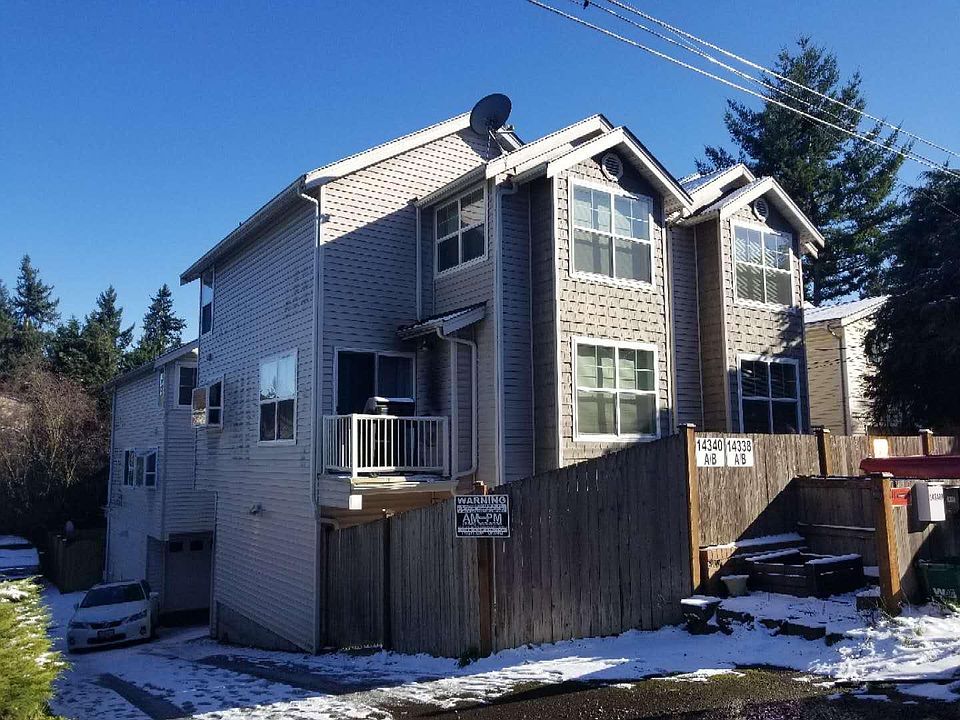 1st image of 14338 Lenora Pl N #3
