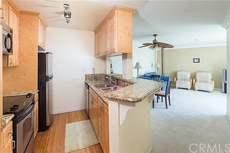 3rd image of 610 The Vlg Unit 315