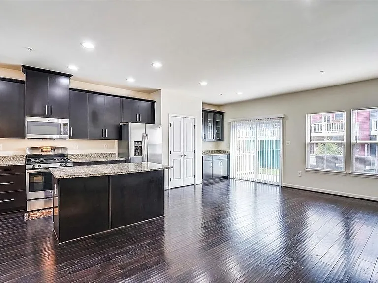 725 Apple Orchard Dr — Photo 8
