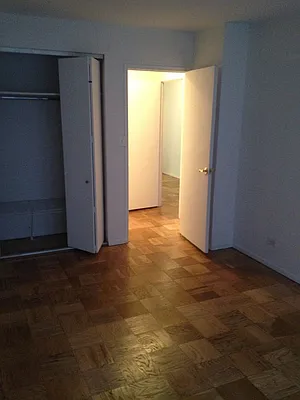 Rented by Carlyle Property Management | media 9