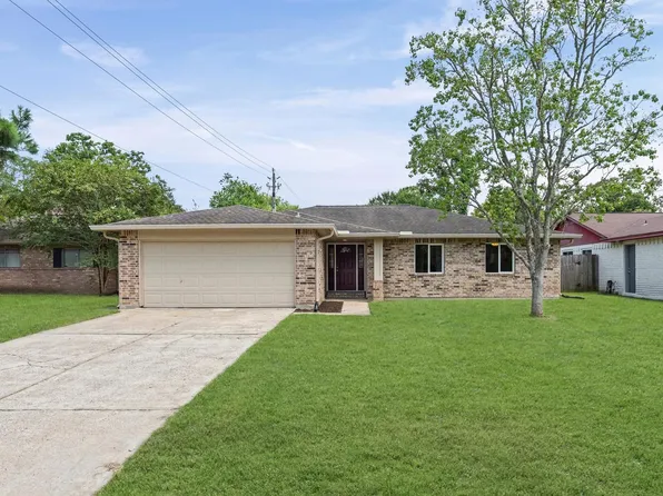 4339 Saffron Ln, Friendswood, TX 77546