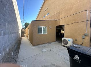 14233 Tiara St, Van Nuys, CA 91401