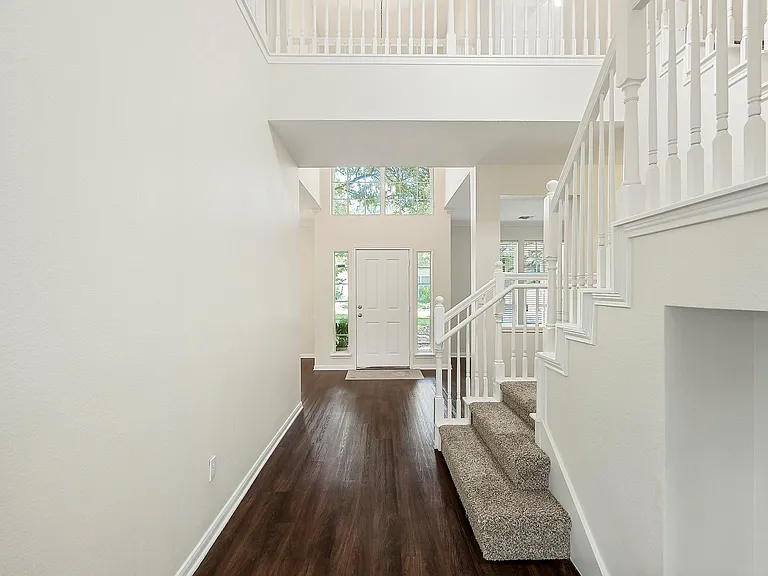 6921 Auckland Dr — Photo 13