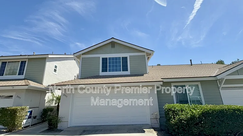 2995 Lexington Cir