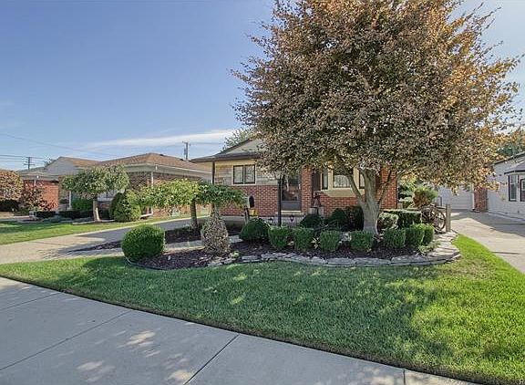 4th image of 21324 Ardmore Park Dr