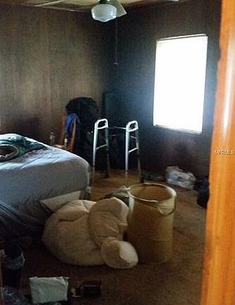 3rd image of 211 Lake Griffin Cir