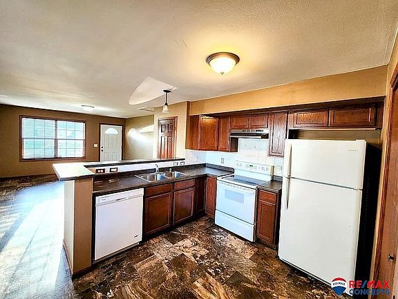 2nd image of 1810 N 25th St APT 2