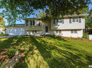 14559 Fern Ave, Davenport, IA