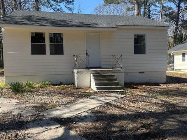 5393 Booker T Dr, Morrow, GA 30260
