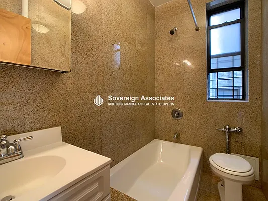 Rented by Sovereign Associates | media 2