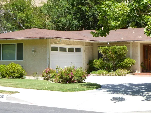 7052 Darnoch Way, West Hills, CA 91307