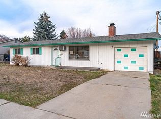 718 Schons Pl, Wenatchee, WA 98801