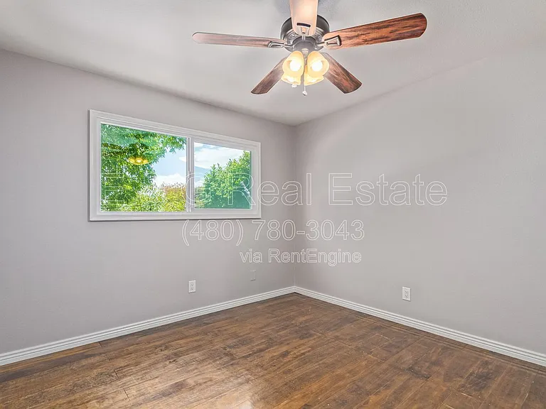 1640 E La Jolla Dr — Photo 20