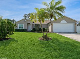 350 SE Guava Ter, Port Saint Lucie, FL 34983