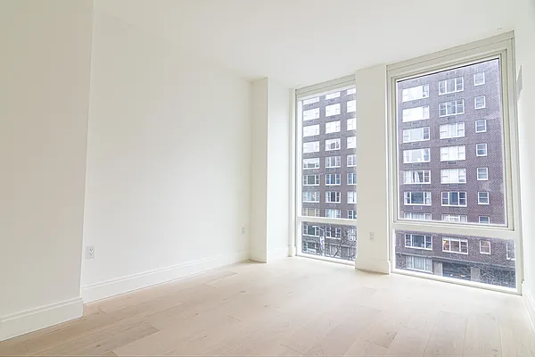 Rented by Nest Seekers International | media 33