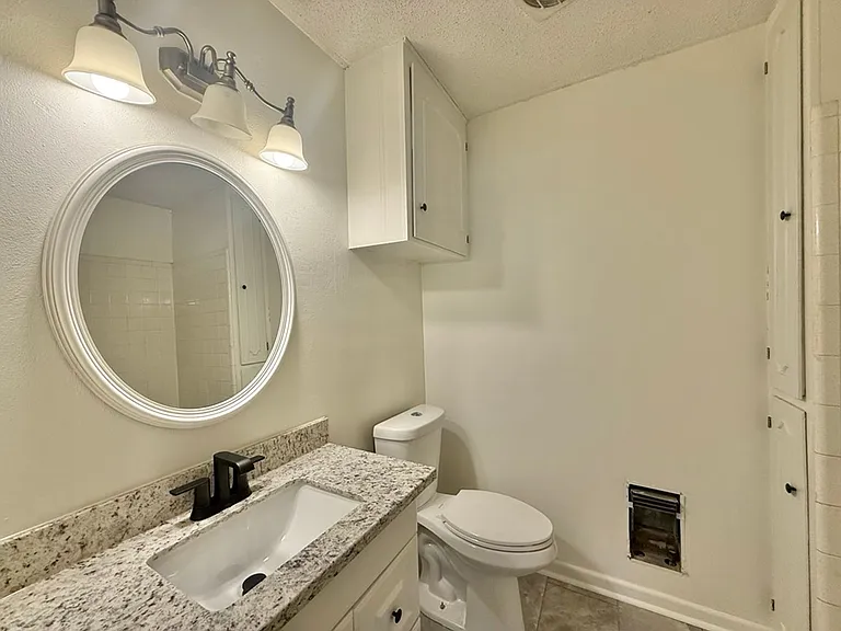 7618 Brookhollow Dr — Photo 17