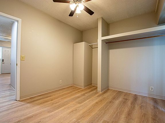 5th image of 11501 Richland Dr #7