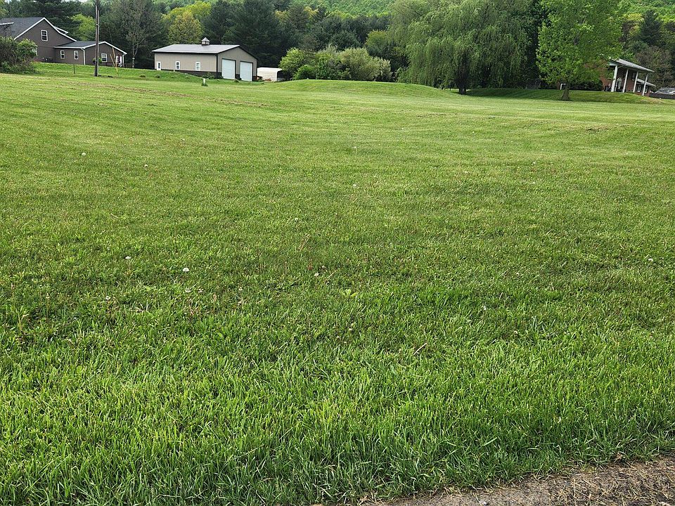 2nd image of Penns Dr