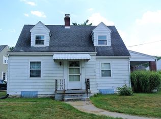 233 Robbins Dr, Newark, OH