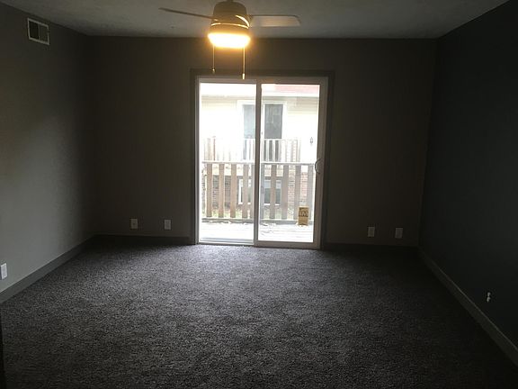3rd image of 1013 Johnstown Ave #13A-13C