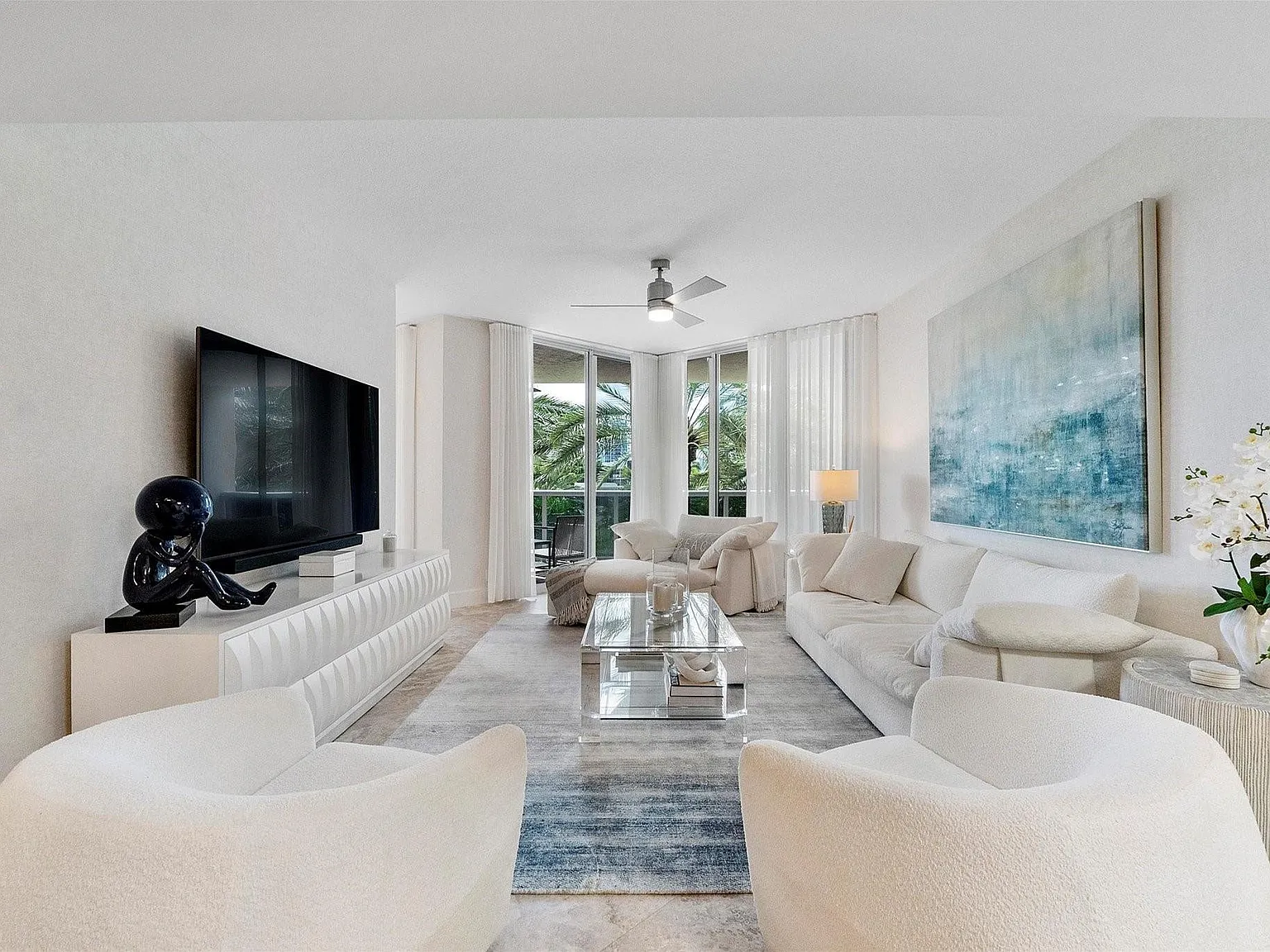 2 bed, 2.0 bath, 1537 sqft, $8,000 — Photo 4