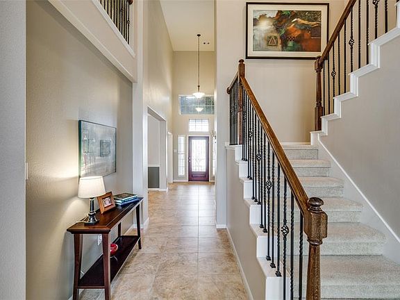 3rd image of 4725 Serrano Dr