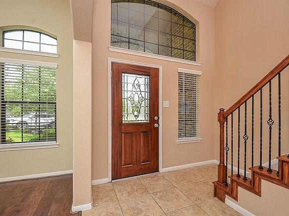 4th image of 11710 Cielo Ct