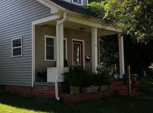 69 Cedar Ave, Newport News, VA 23607