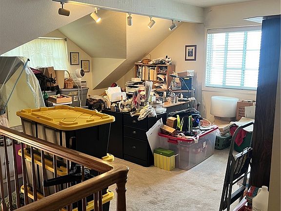 5th image of 24262 Sparrow St