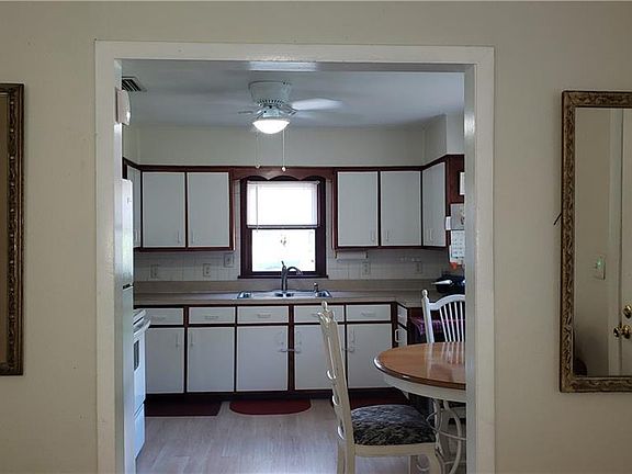5th image of 6909 Bishop Frier Ln