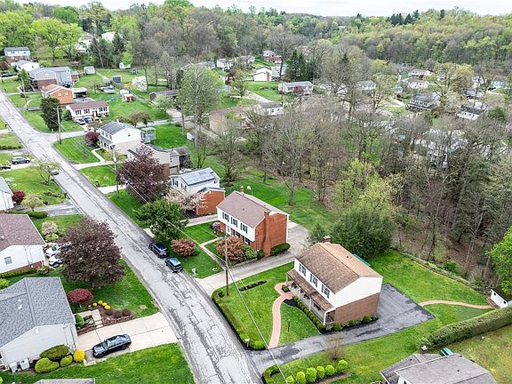 4th image of 2421 Rolling Farms Rd