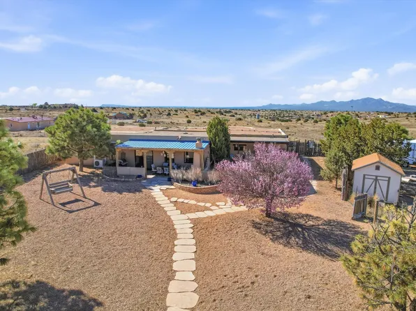 35 Vista Alondra, Santa Fe, NM 87508