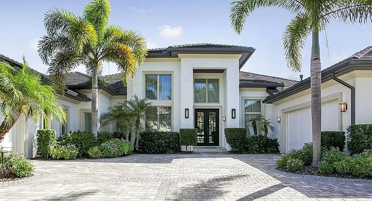 10372 Kensington Shore Dr — Photo 1