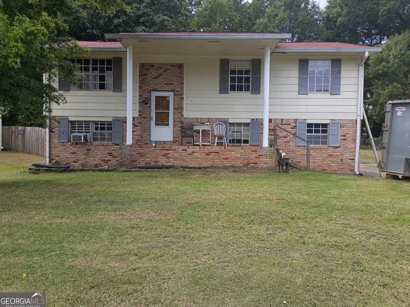 141 Caldwell Dr, Hampton, GA 30228