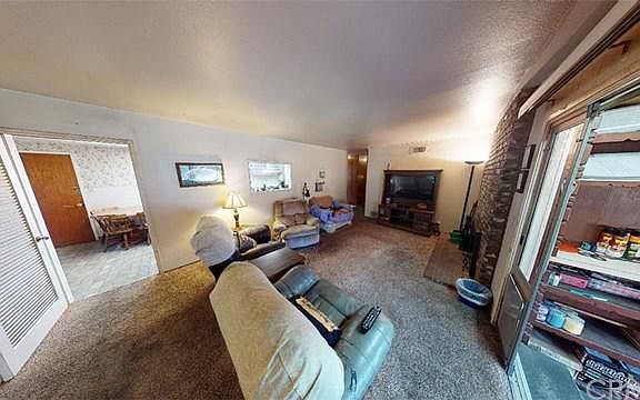 5th image of 1313 S Courson Dr