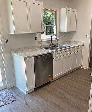 2nd image of 181 Aztec Way