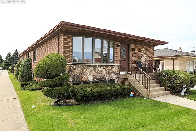 4520 N Maria Ct photo 1