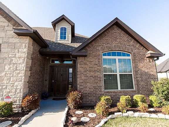 2nd image of 2864 N Purple Phlox Ln