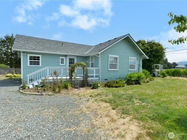 1391 Finn Hall Road, Port Angeles, WA 98362