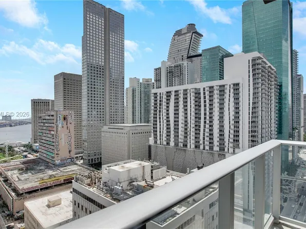 151 SE 1st St APT 2101, Miami, FL 33131