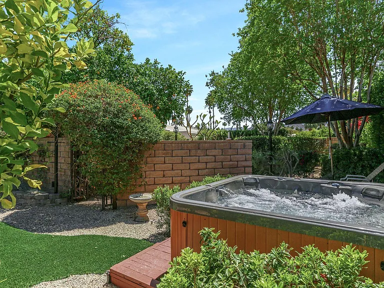 16 Kevin Lee Ln — Photo 7